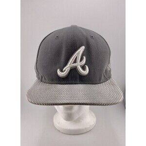 Atlanta Braves Grey New Era 9Fifty Snapback Hat Cap Black Embroidered Logo